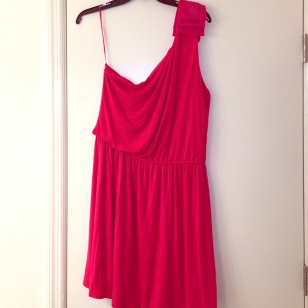 One shoulder Express Dress